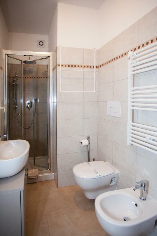 B&B Dolce Risveglio Puegnago del Garda Exterior photo
